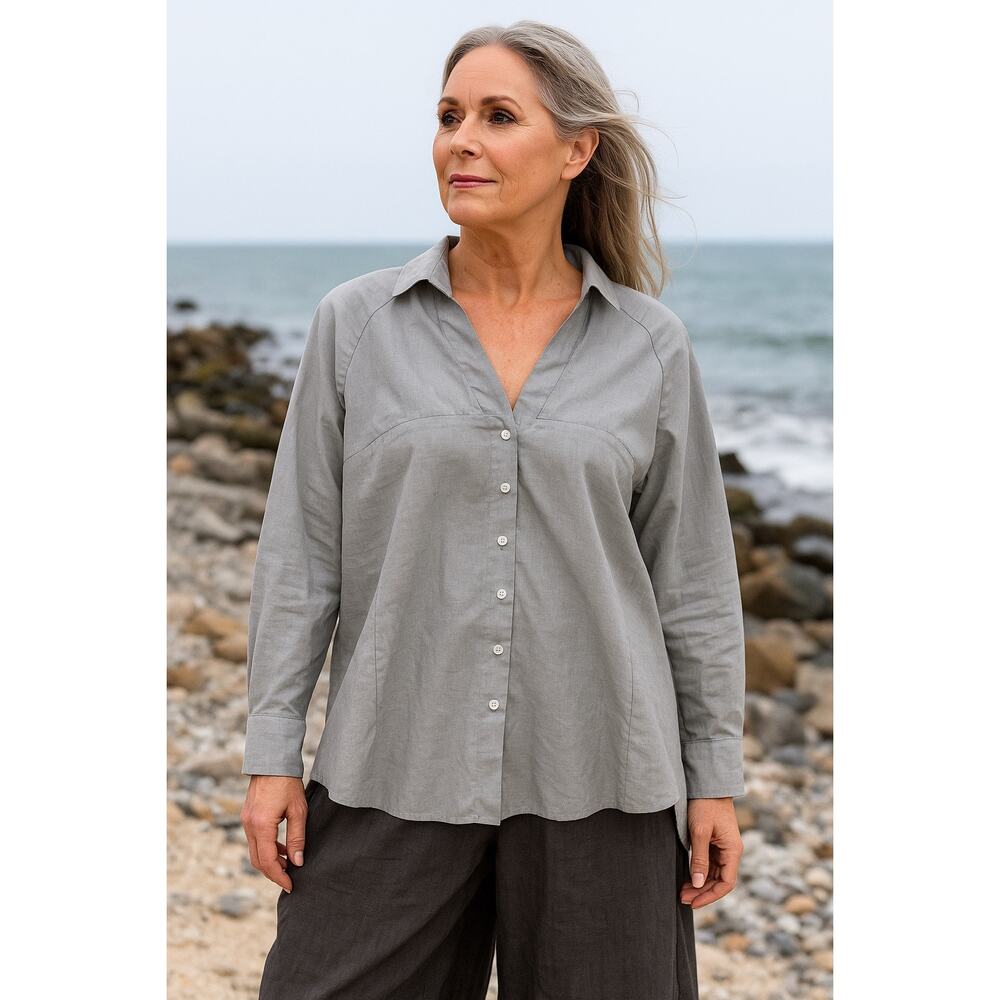 Ravel Tale End Button Up Bow Back Top